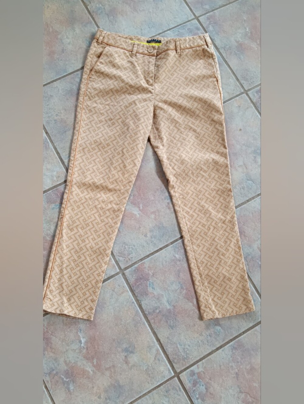 Sisley Beige Patterned Straight-Leg Casual Pants